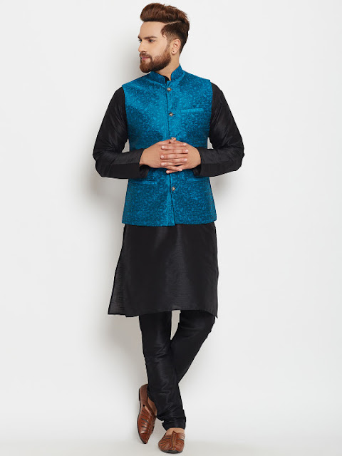 THE 15 BEST ETHNIC DRESS FOR MEN UNDER 2000