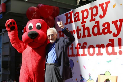 Freckles the Dog and Clifford