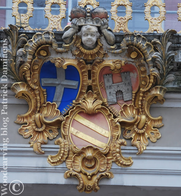 The Cartouche The ornament Cartouche, Baroque style ornaments, Cartouche, Wooden cartouche carved by Ornamental woodcarver for a decoration in wood or paneling. A wooden cartouche is always made by a woodcarver.