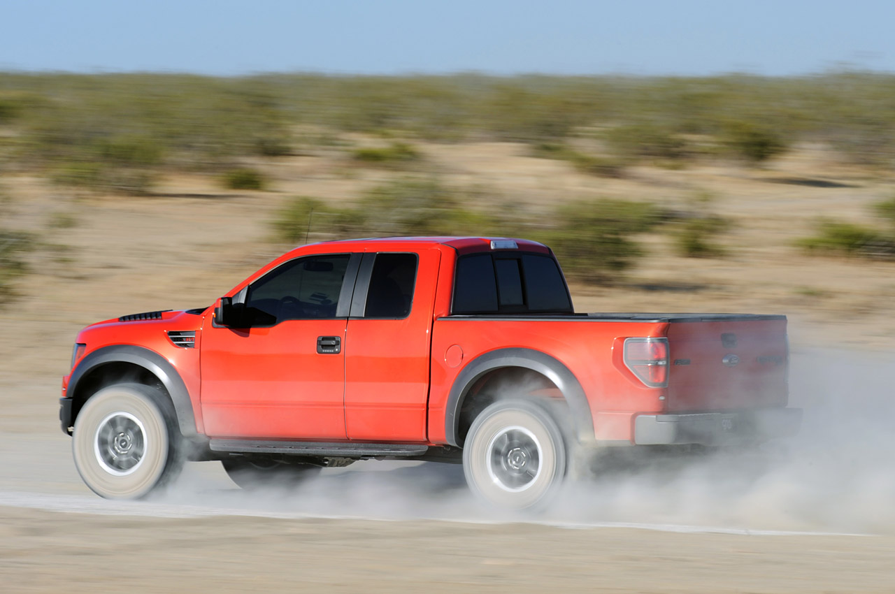 2010 SVT Raptor 6.2 Ford F-150 Wallpaper