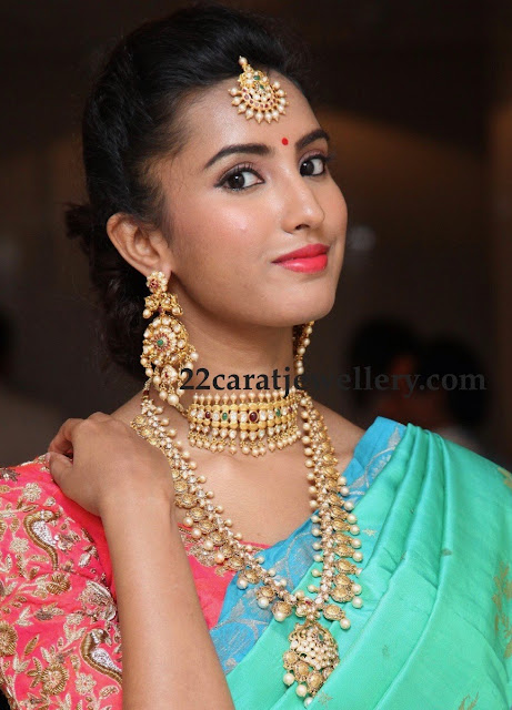 Telugu Actress in Antique Long Chain