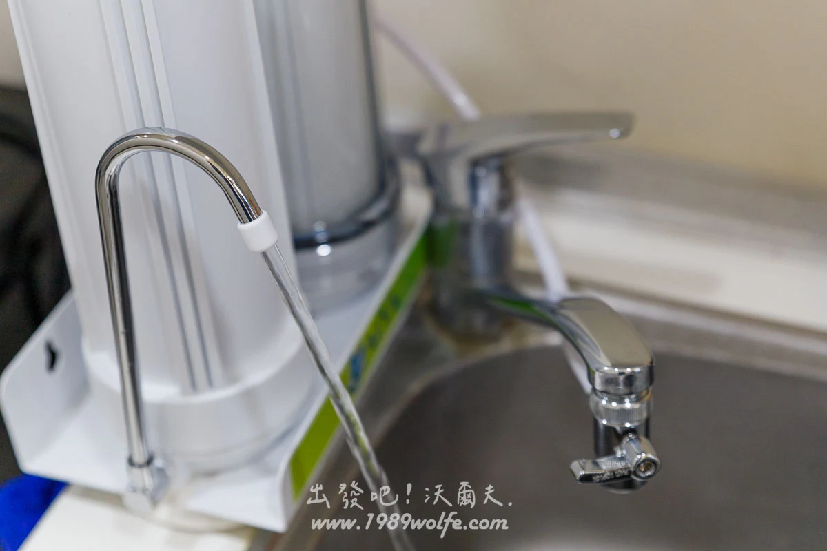 喝好水好簡單，租屋族最方便的桌上型濾水器 ALYA 歐漾 櫥上型雙道式淨水器 CWF-A201CW