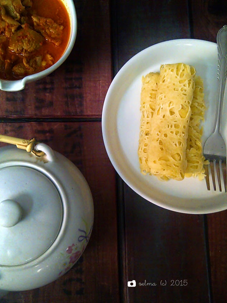 Roti Jala Kuah Kari Ayam  Dapur Comel Selma