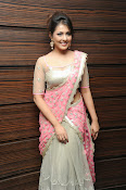 Madhu Shalini new Glamorous photos-thumbnail-49