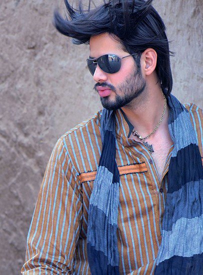 Kurta is both formal and informal Men's kurta are famous as they are very