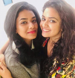 Keerthy Suresh with Cute and Lovely Smile Latest Selfie