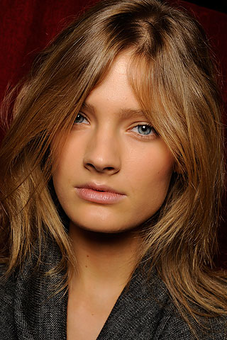 Top Fashion model Constance Jablonski biography and photogalary