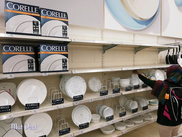 Shopping Murah di Perth Big W Corelle dan Souveniou