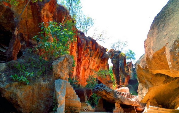 Bukit Pelalangan Arosbaya