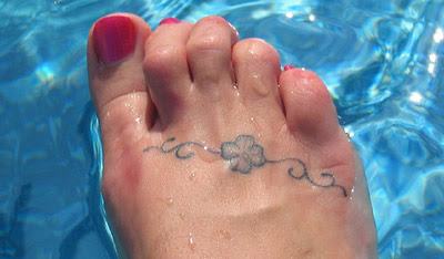 foot tattoo