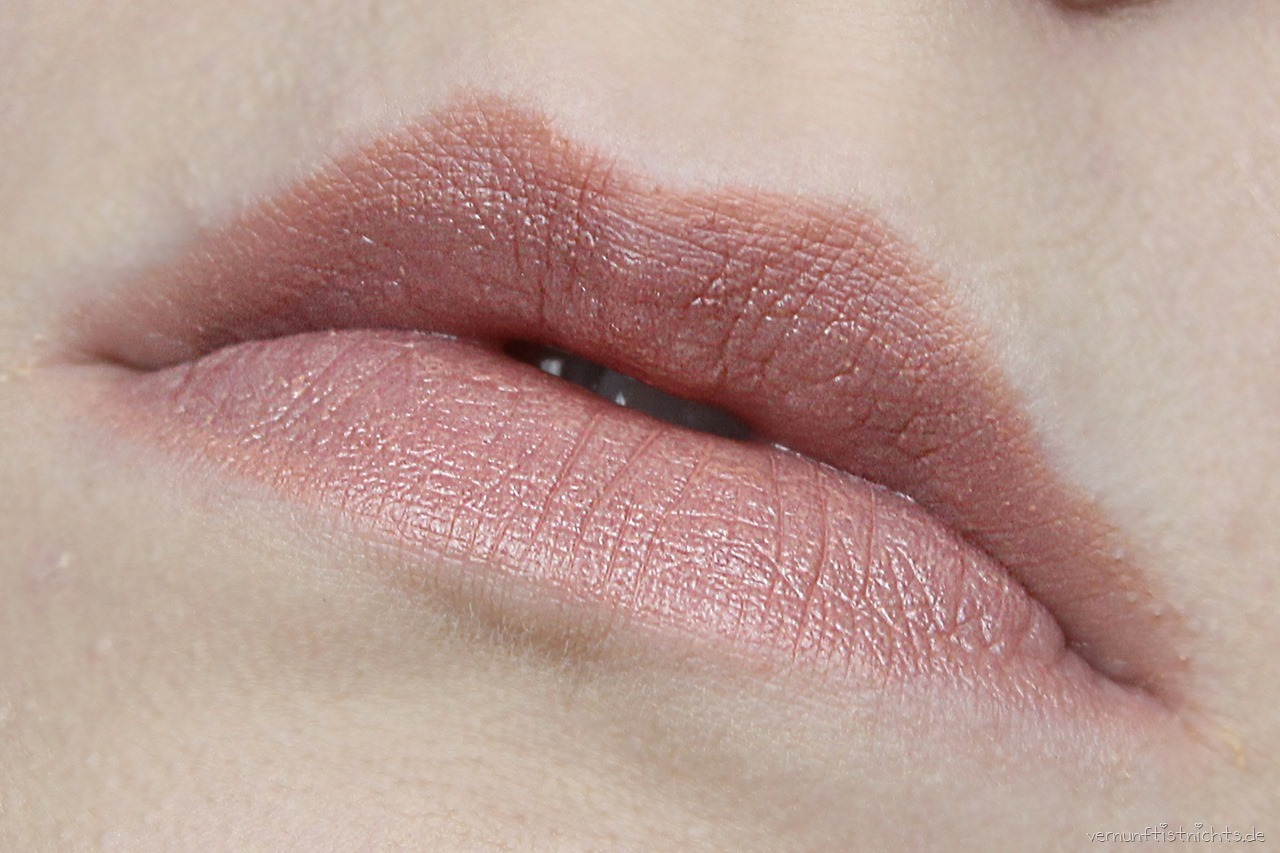 MAC LE Limited Edition Work it out Muscu-linity Bi-Captual Testosterone Lippenstift Lipstick Review Swatch Test Tragebild Meinung Douglas New Neu März 2017 Vergleich Dupe dm Temptalia MACkarrie 7 MAC LE Limited Edition Work it out Muscu-linity Bi-Captual Testosterone Lippenstift Lipstick Review Swatch Test Tragebild Meinung Douglas New Neu März 2017 Vergleich Dupe dm Temptalia MACkarrie 7