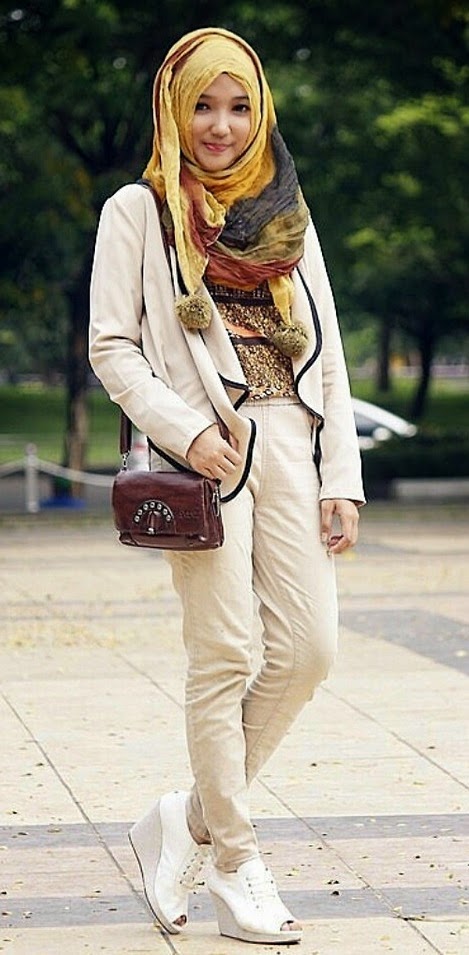 20 Contoh Model Blazer Wanita Muslimah Modis Dan Modern 