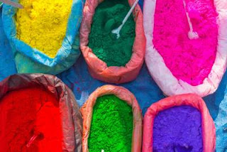 colour market 2020, happy holi, holi pics