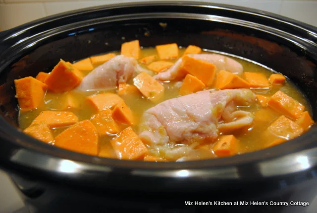 Slow Cooker Salsa Verde Chicken Chili at Miz Helen's Country Cottage