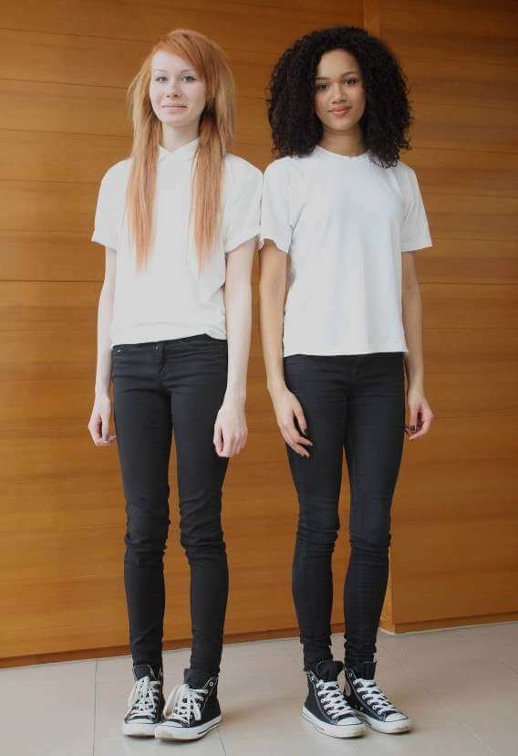 Beautiful Pictures Of The First Twin Sisters With Different Skin Colors Who Are 18 Years Old Today