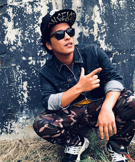 Who is Bruno Mars?  Height Weight, Age Age Sign Hair and Eye Color