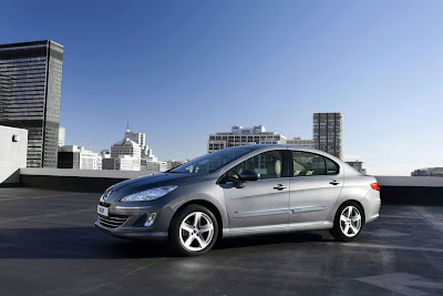 2011 Peugeot 408 Sedan