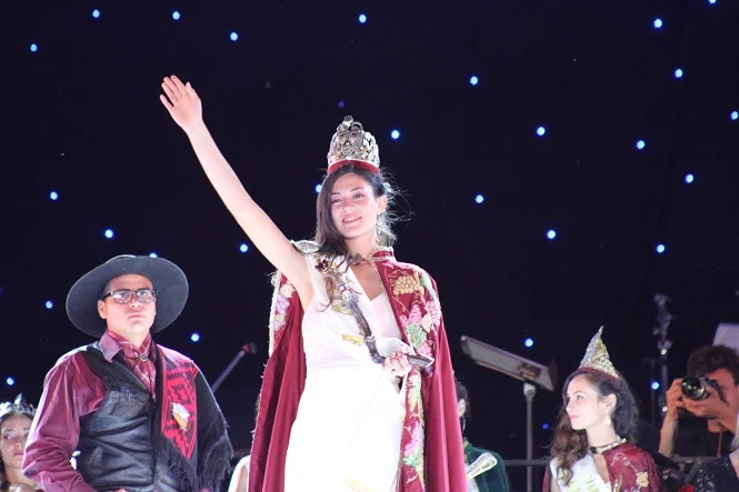 Hace un año Juliana Miller era coronada reina de la Vendimia de San Rafael