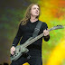 David Ellefson califica de "patético" el hecho de que Mustaine siga quejándose de su despido de Metallica.