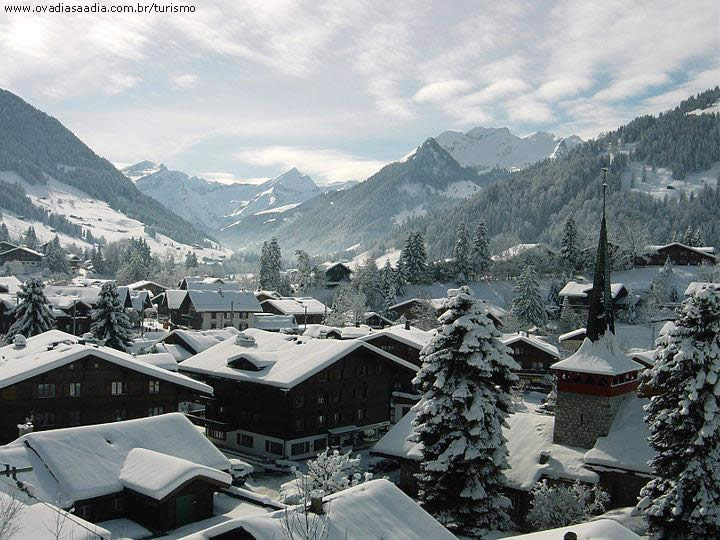 Tour Alpes Suíços: Château-d'Oex, Les Granges, Flendruz e Rougemont