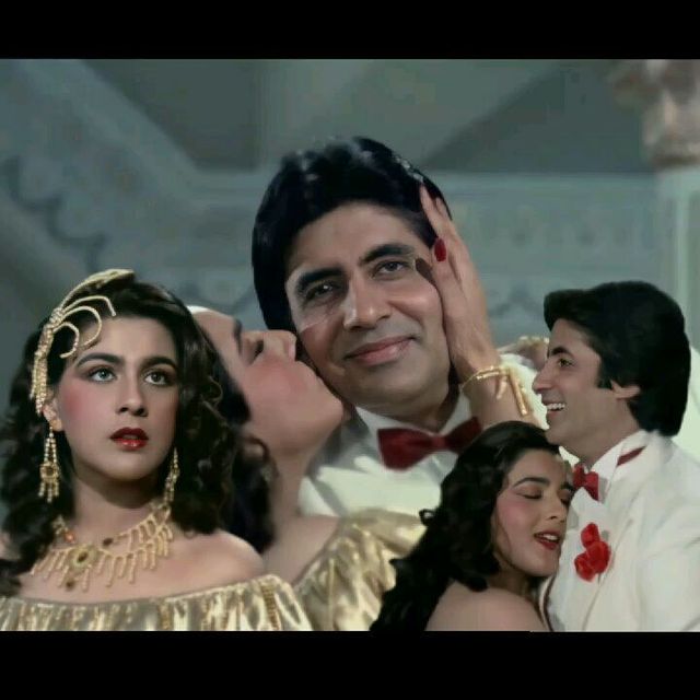 Amrita Singh with Amitabh Bachhan in Mard Movie