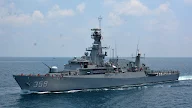 TNI AL Kerahkan Dua KRI Lakukan Operasi SAR Kapal Tenggelam di Kalbar