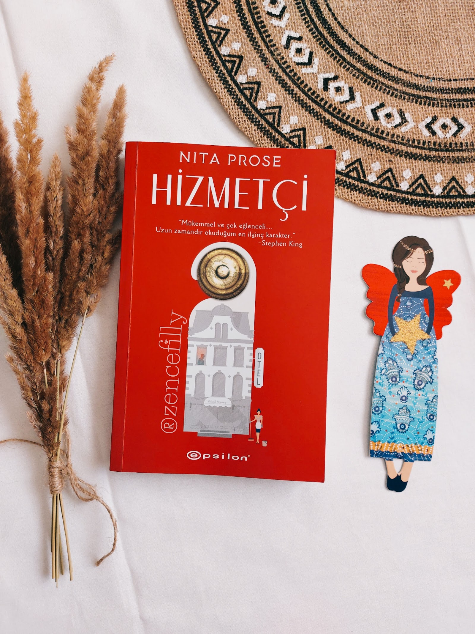 Hizmetçi - Nita Prose