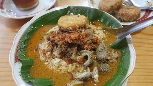 Warung Nasi Gandul Khas Pati