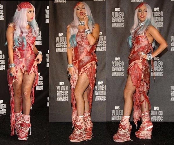 rihanna vma dress. Lady Gaga#39;s meat dress at the