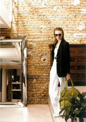 Lisanne De Jong Cosmopolitan Magazine Hot Photoshoo - May 2009