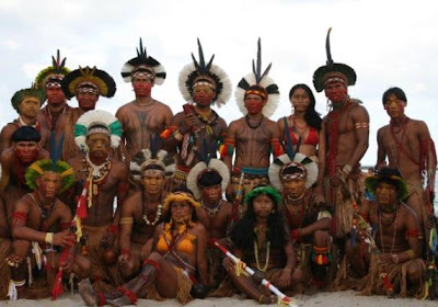 Resultado de imagem para fotos de tribos indigenas do brasil