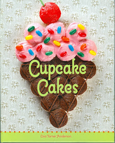 Cupcake Cakes Cookbook Review