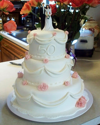 50th wedding anniversary cakes pictures