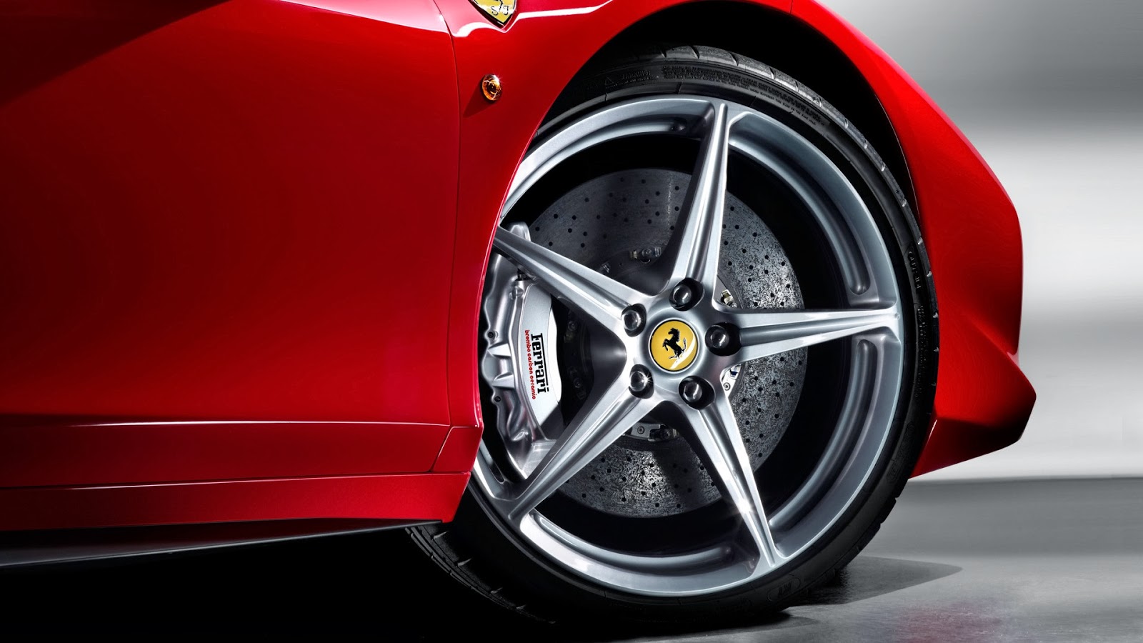 Wallpaper Atau DP BBM Ferrari HD Khusus Android 2015 Wallpaper Atau DP BBM Ferrari HD Khusus Android 2015