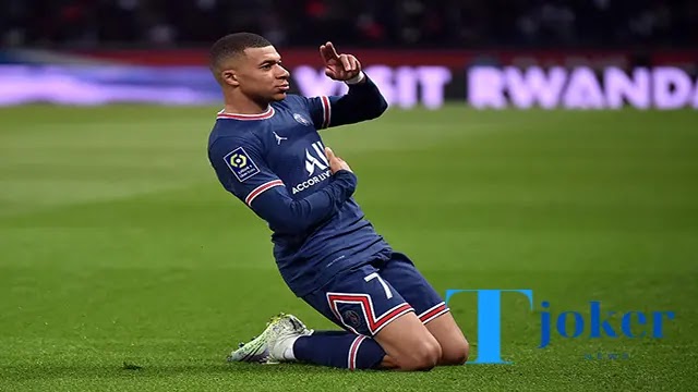Kylian Mbappe addresses PSG future after Ligue 1 win