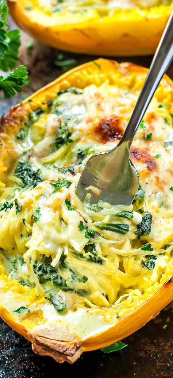 Simple and easy cooked Cheesy Garlic Parmesan Spinach Spaghetti Squash