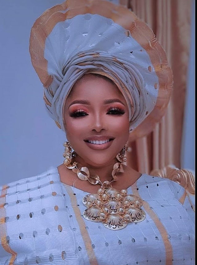 See How Stunning Yeye Ewa Olayinka Looks At 53