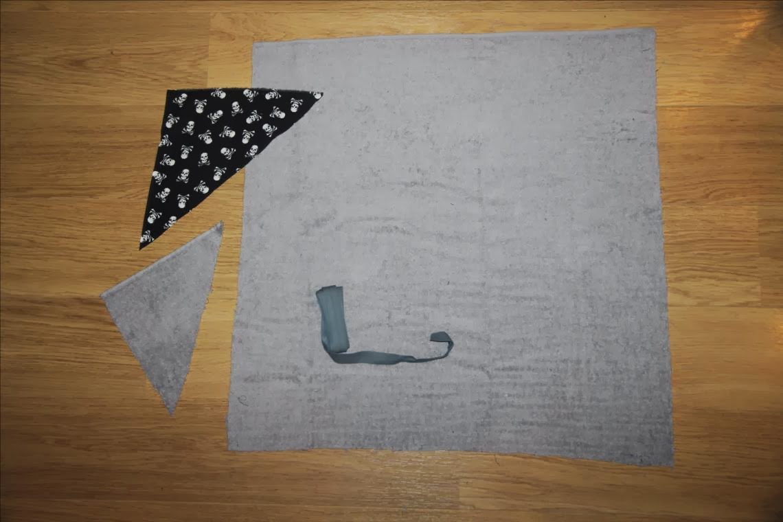 Laisse Luciefer Tuto Cape De Bain