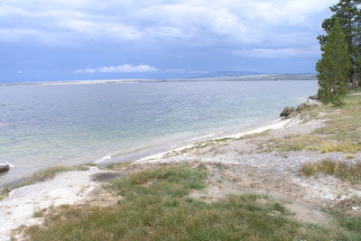 Vista del lago Yellowstone