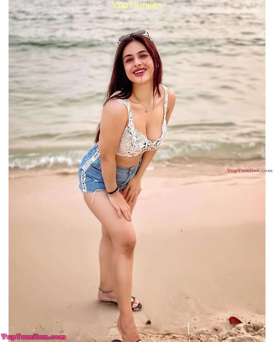 Neha Malik Sexy Bikini Pic Flaunts Hot Curves