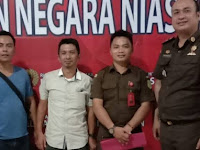 Kejari Nisel Tahan Mantan Bendahara Disdik Nisel Terkait Kasus USBM