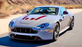 Eksterior Mobil Aston Martin V12 Vantage S Terbaru