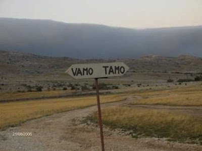One Hundred Hilarious Funny Sign Fails