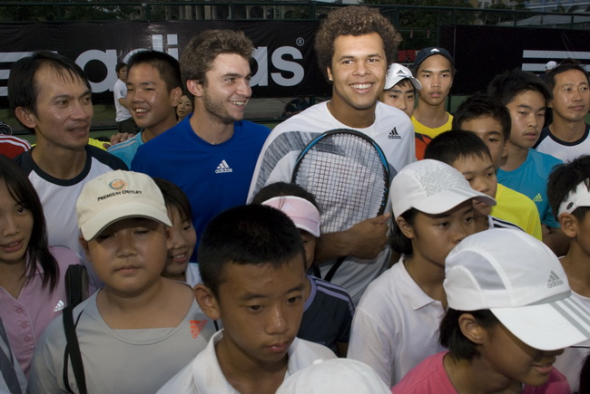 gilles simon ferrari. Gilles Simon and Jo Wilfried