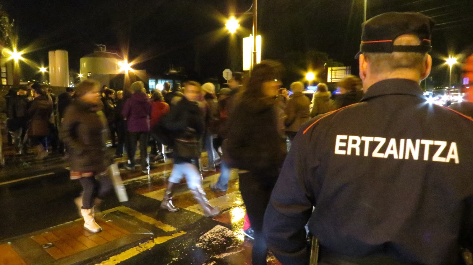 Protesta por la delincuencia en Lutxana en 2013