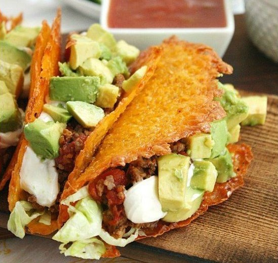 CHEESE TACO SHELLS FOR A LOW CARB TACO NIGHT! #LowCarb #Taco