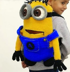 http://amigurumilacion.blogspot.com.es/2015/02/mochila-minions-crochet.html