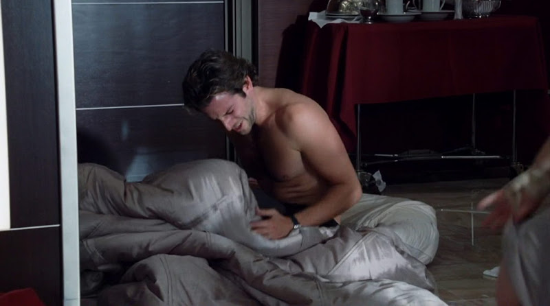 Bradley Cooper Shirtless in the Hangover