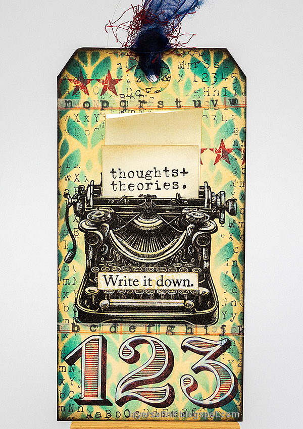 Layers of ink - Typewriter tag tutorial by Anna-Karin Evaldsson.