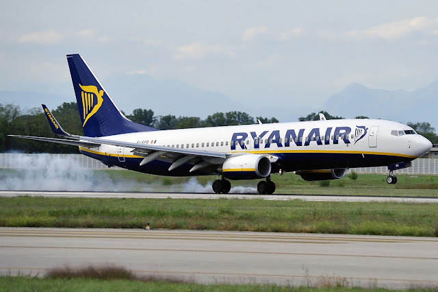 Ryanair Boeing 737-800